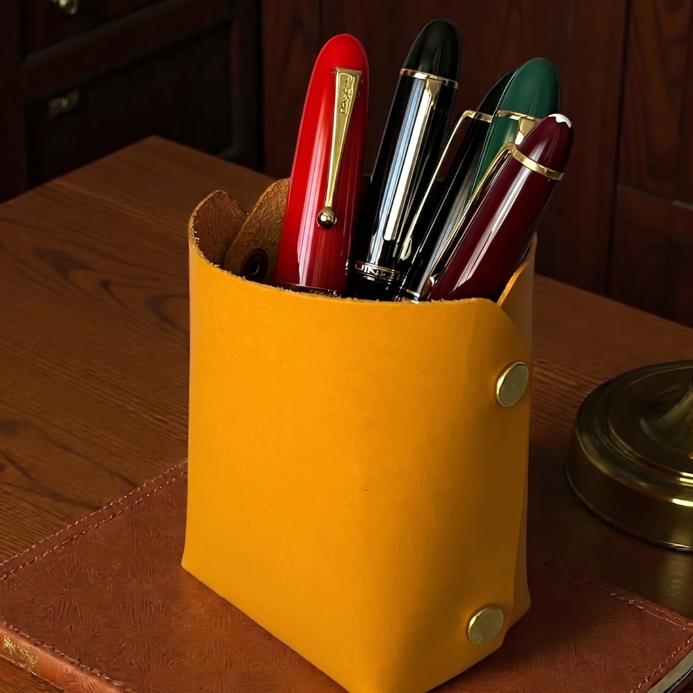 DIY desk organiser